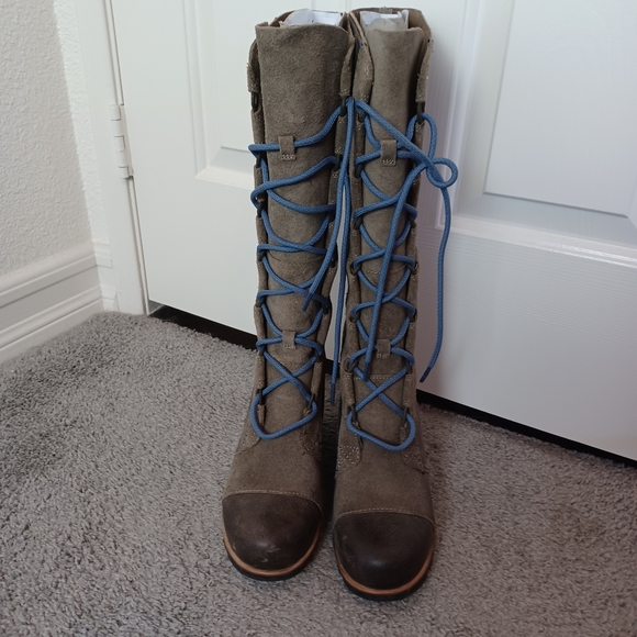 Sorel Women's Cate the Great Wedge Boots, Pebble (9) - Picture 7 of 9